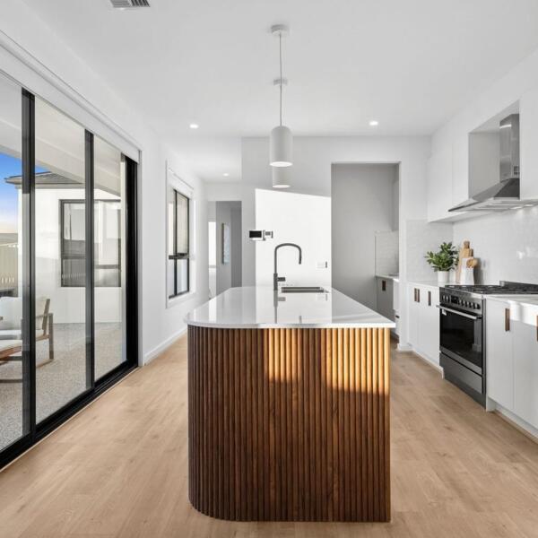 Geelong Open Plan Bathroom Builders